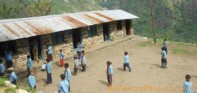 विद्यालयको भवन पुननिर्माण नहुँदा समस्या