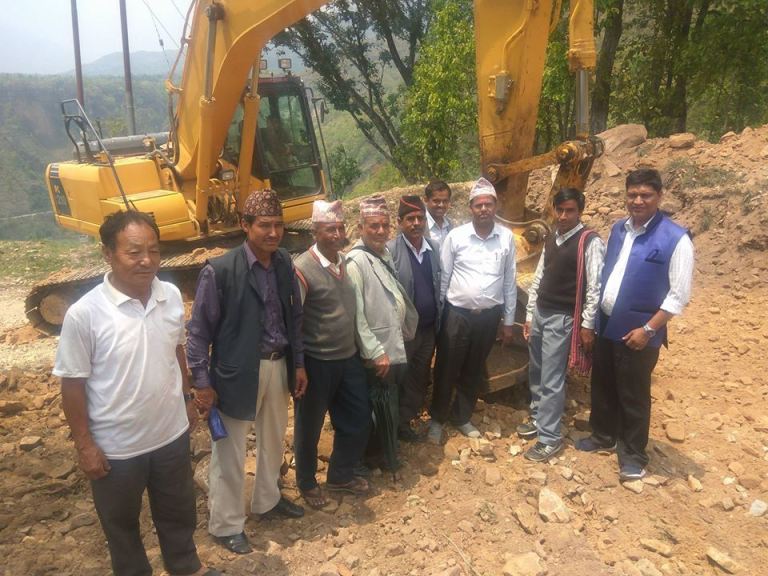 पर्वतको छमर्केदेखि कोटगाउँ सम्मको बाटो चाक्लिँदै