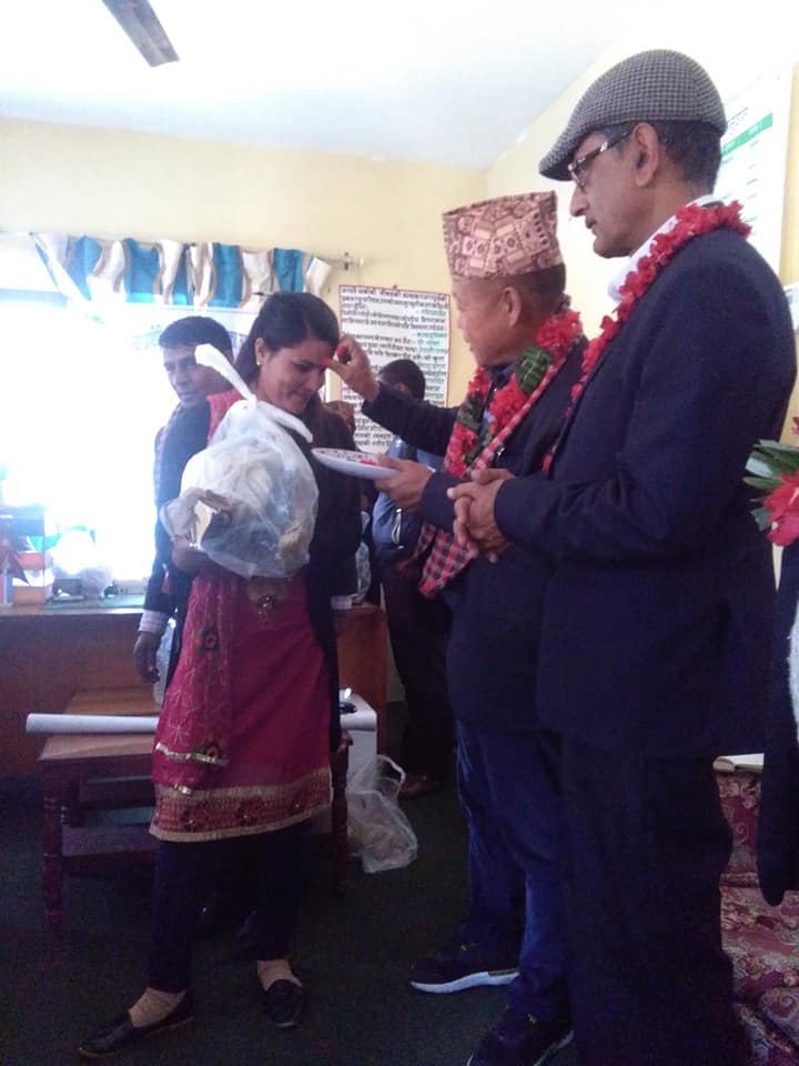 पर्वतका सवै पशु प्राविधिकलाई उपकरण